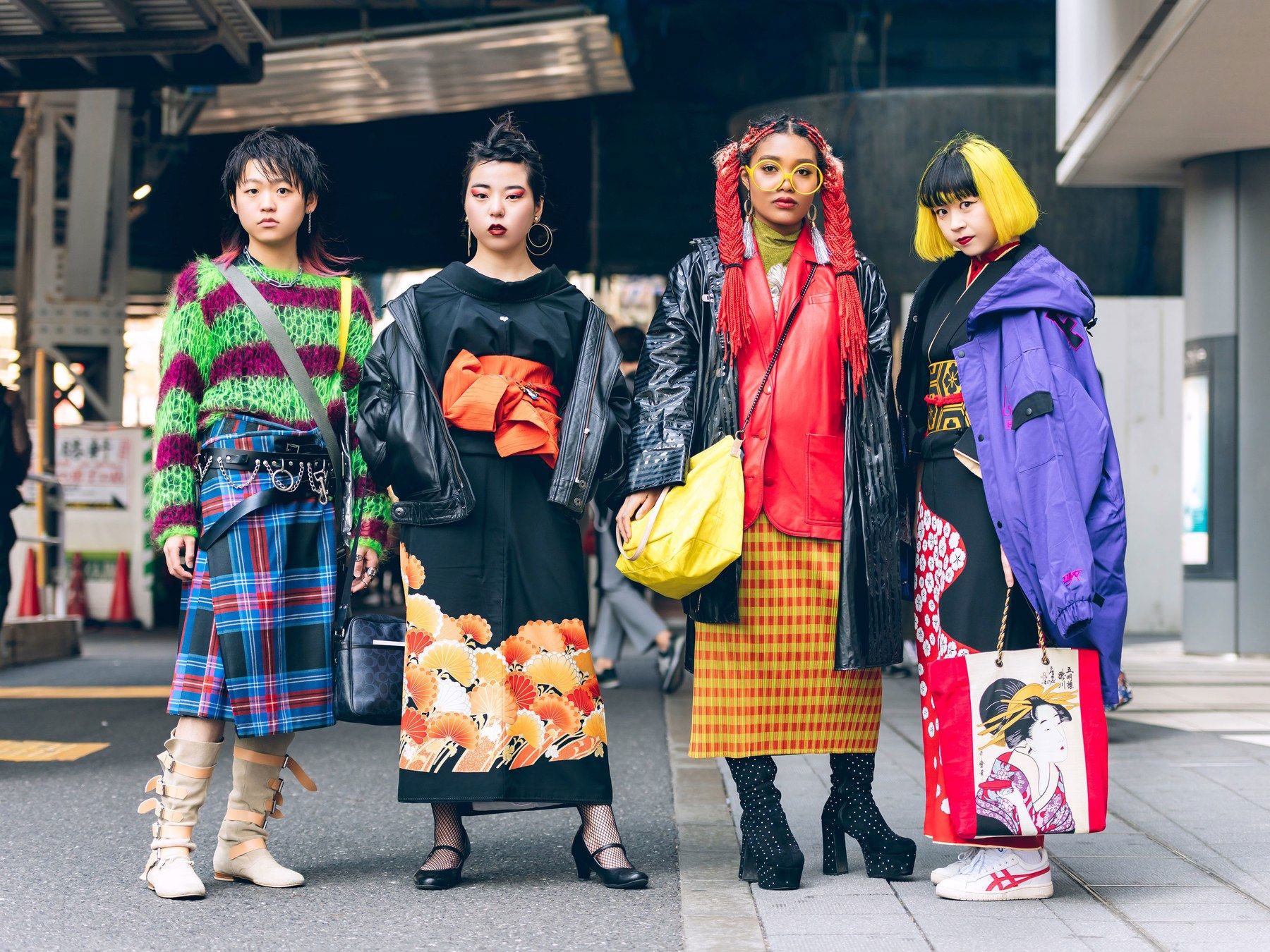 Gaya Streetwear Jepang 2025: Harmoni Tradisi dan Tren Modern yang Sedang Booming